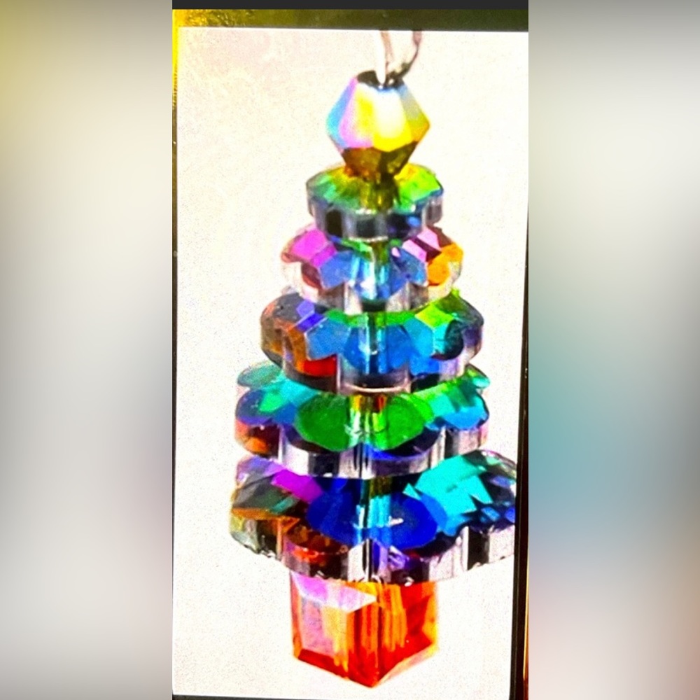 Crystal charm pine tree necklace faceted Moving parts Xmas prism sparkly bling